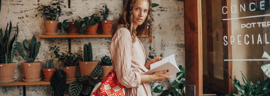 Cover image of Hilo Sagrado, Clothing and textiles production venture on VC4A