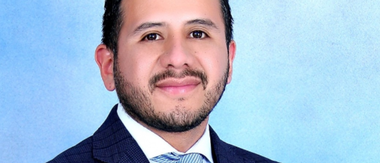 Santiago Sánchez C.