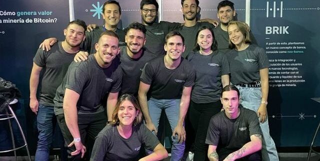 Cover image of Corporacion Capsula, Education venture on VC4A
