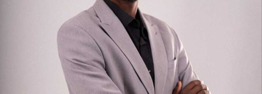 Rawi Ageeb Sheelu